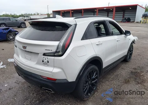 2022 Cadillac Xt4 Fwd Sport z USA, uszkodzony, nr VIN 1GYFZER46NF130852